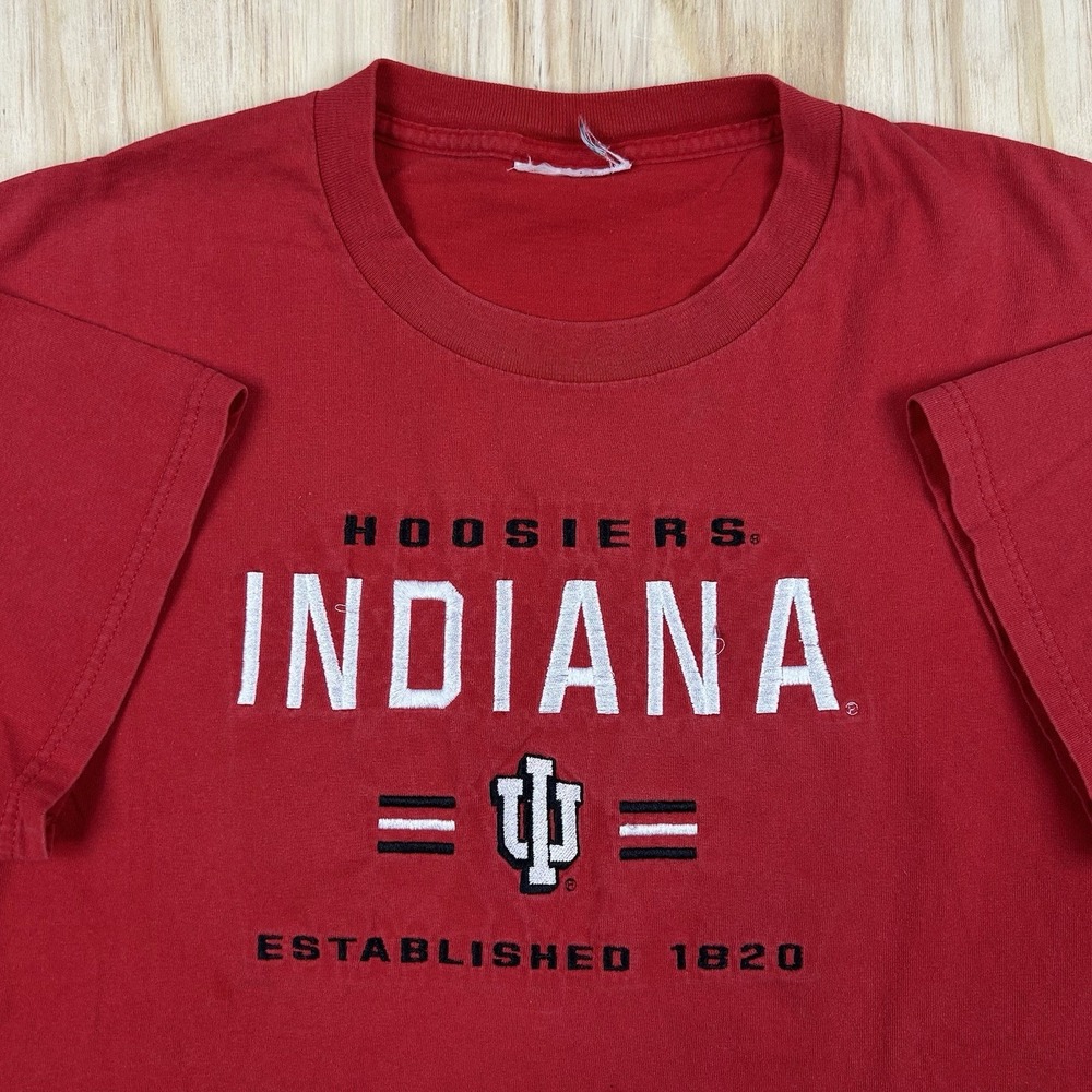 Vintage Y2K University Of Indiana Hoosiers Emdroidered‎ T-shirt Mens Large Red